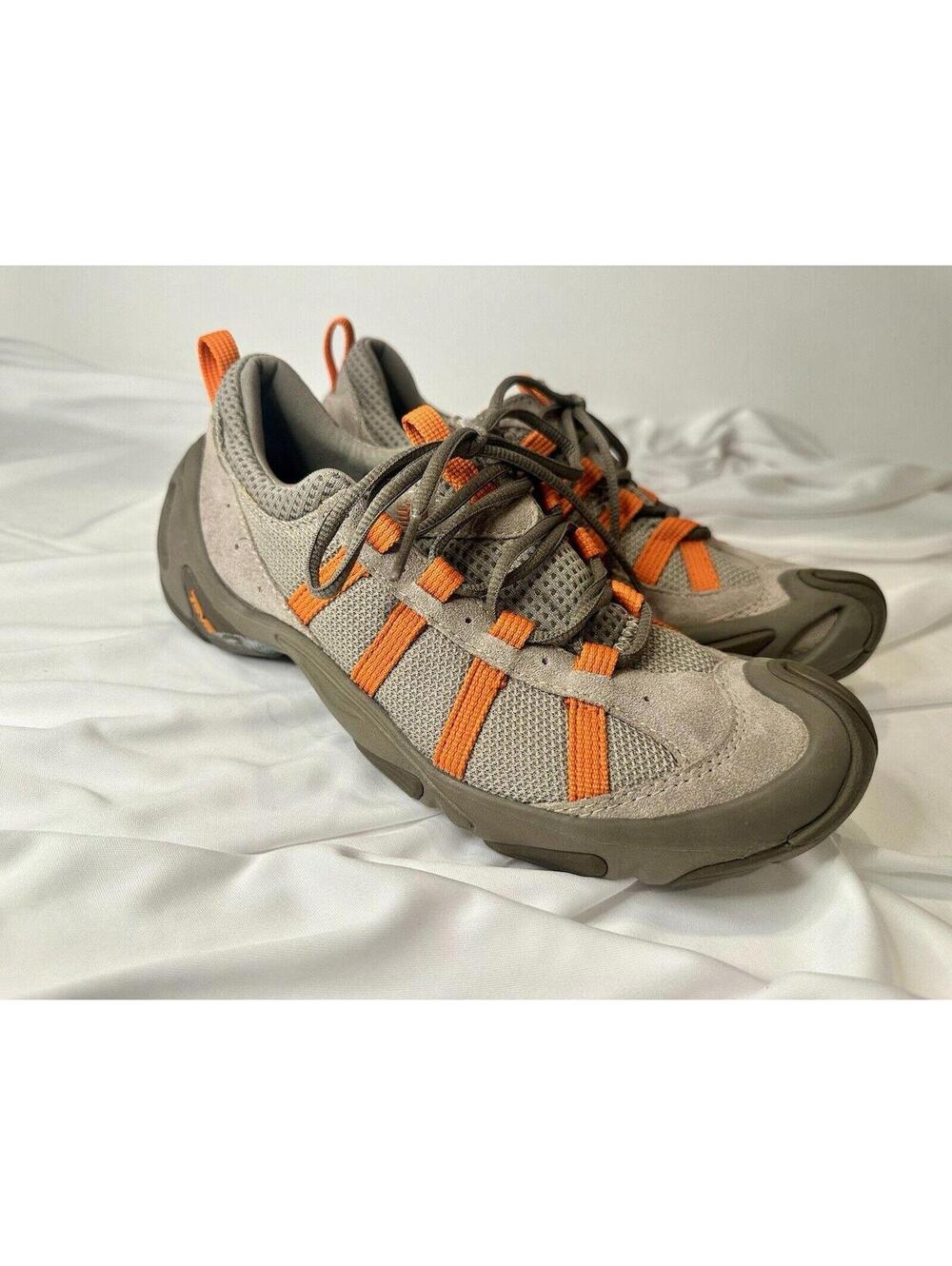 Teva Spider Sneakers Women's 7.5 Beige Lace Up Outdoor Hiking Athletic Shoes